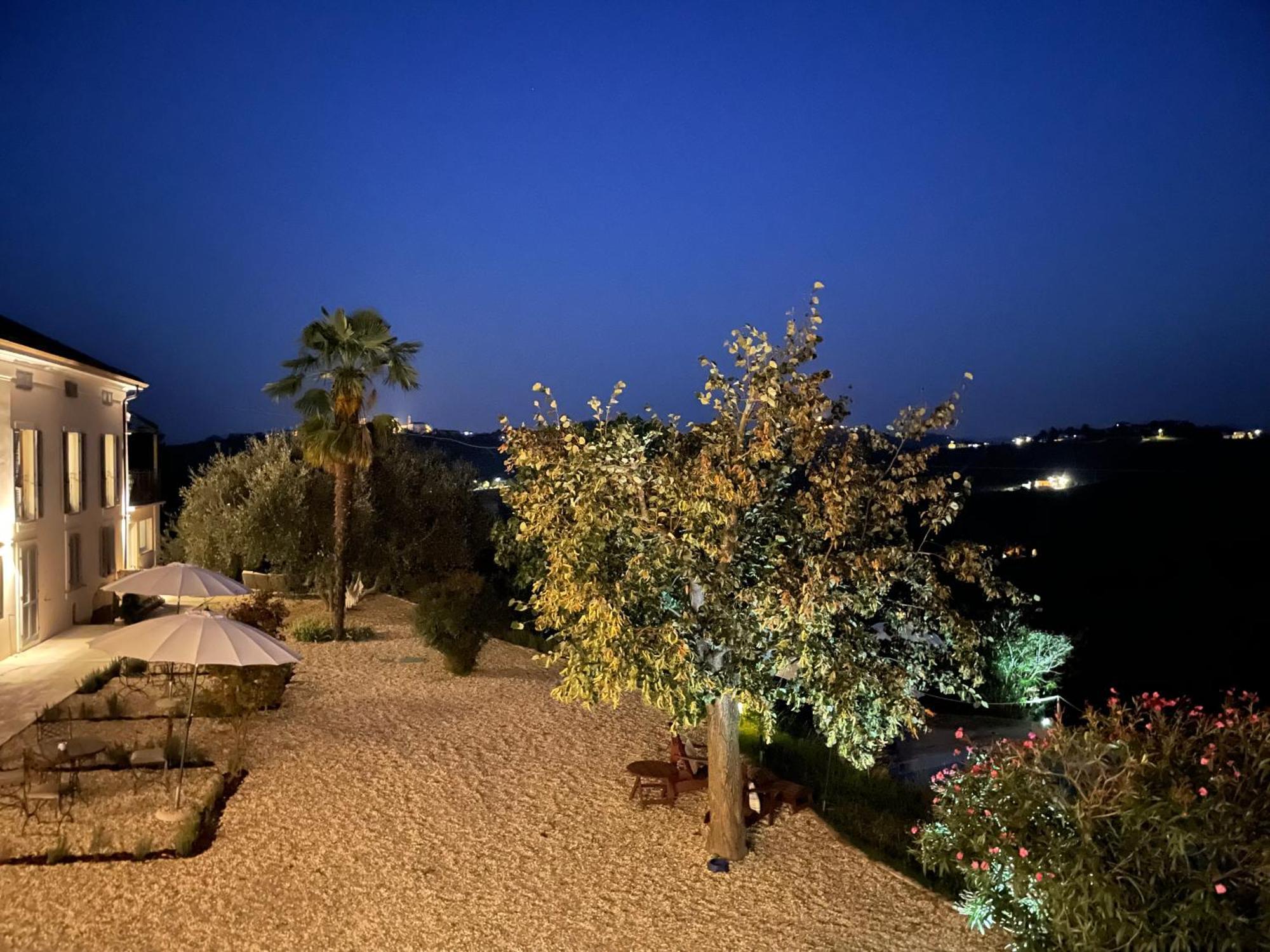 Tenuta Dei Vicini - Luxury Apartments San Marzano Oliveto Exteriör bild